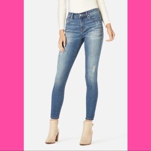 Justfab Mila Mid-rise Skinny Jeans